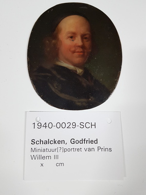 1940-0029-SCH a.jpg; 1940-0029-SCH; Miniatuurportret van Prins Willem III.; portretten